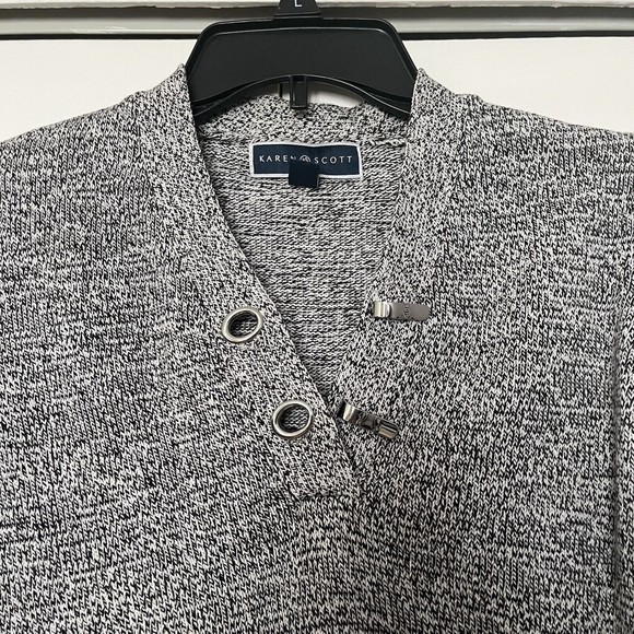 Karen Scott Women Sweater Gray Pullover V-Neck Knit With Metal Hook Clasps PS - Picture 3 of 6